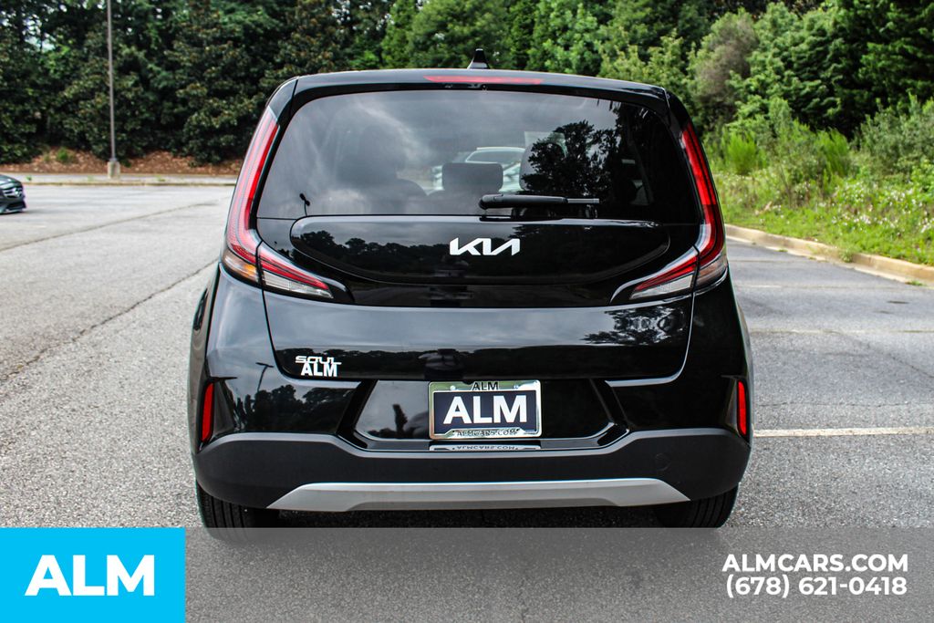 Used 2025 Black Kia LX image 10