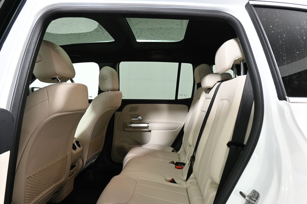 Thumbnail: 2026 Mercedes-Benz GLB - 31