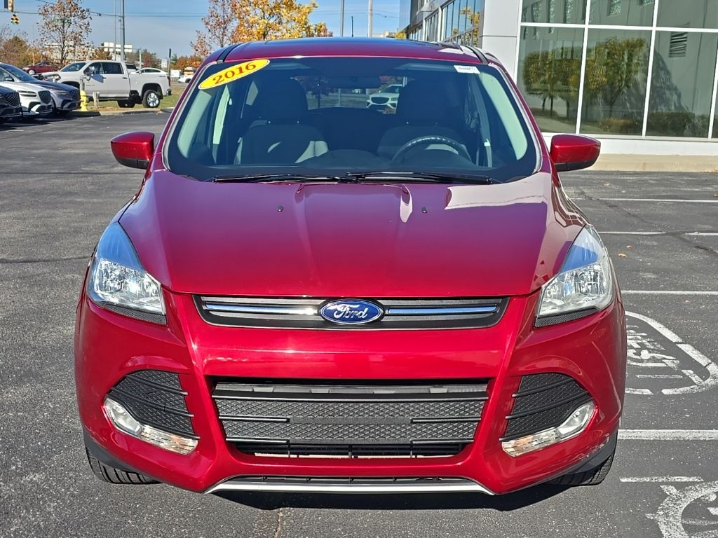 Thumbnail: 2016 Ford Escape - 3