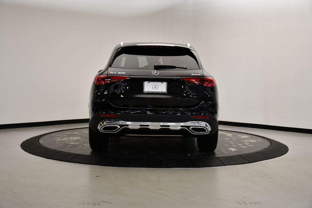 2025 Mercedes-Benz GLC 300 4