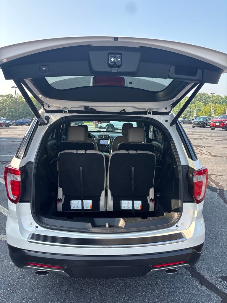 FordExplorer11