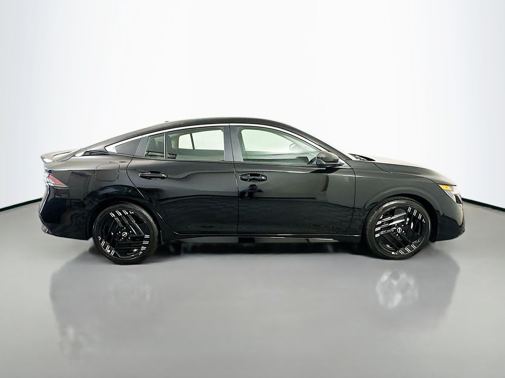 Thumbnail: 2026 Nissan Sentra - 4