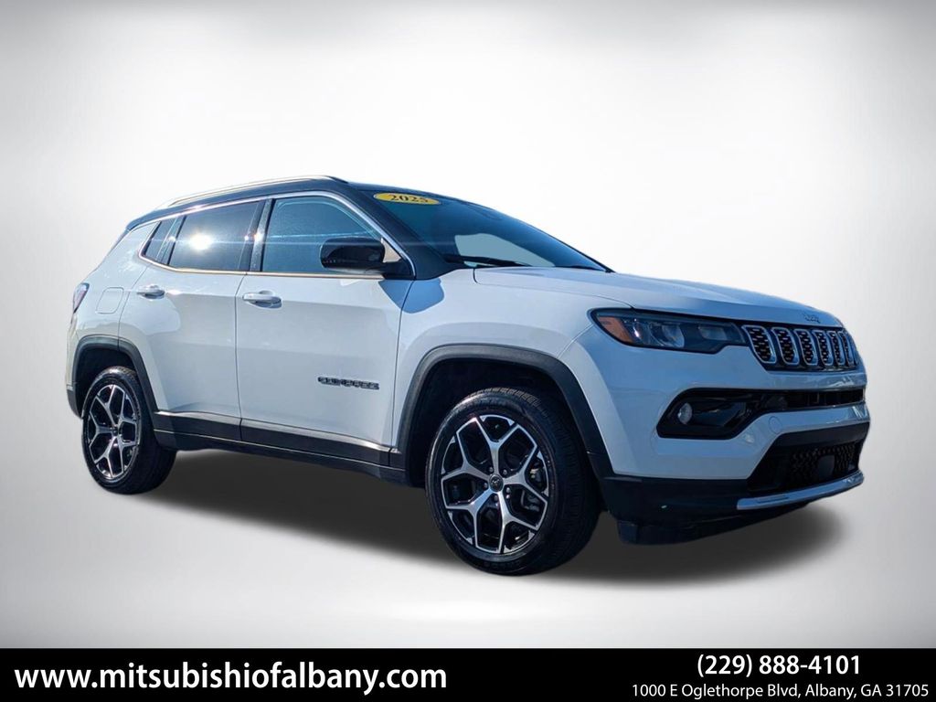 Bright White Clearcoat 2025 Jeep Compass SUV / Crossover Four-Wheel Drive 8-Speed Automatic
