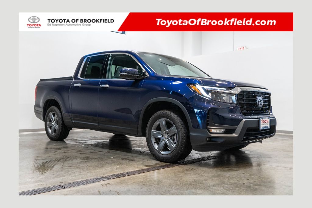 Black (Obsidian Blue Pearl) 2023 Honda Ridgeline Pickup Truck All-Wheel Drive 9-Speed Automatic