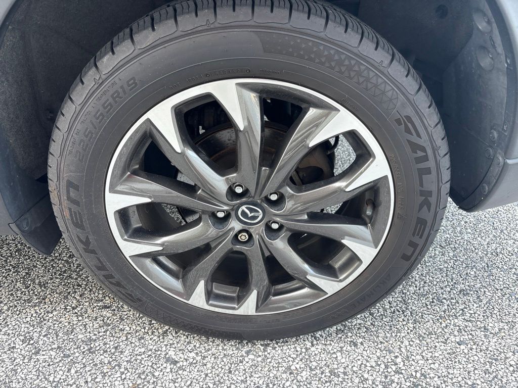 Used 2016 Gray Mazda Grand Touring image 8