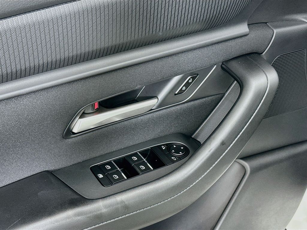 car-gallery-18