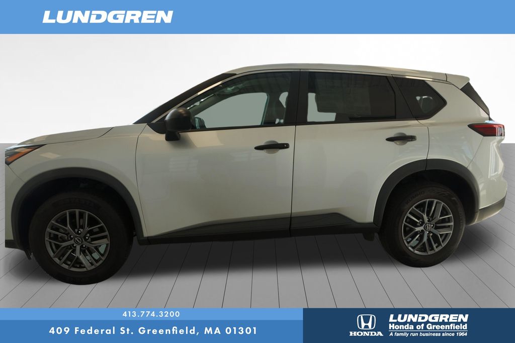 Used 2024 Nissan Rogue SUV