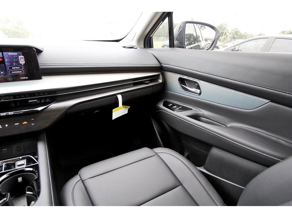 2025 Nissan Murano SL - 9