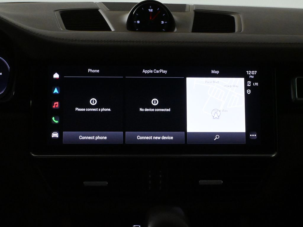 Thumbnail: 2022 Porsche Cayenne - 22