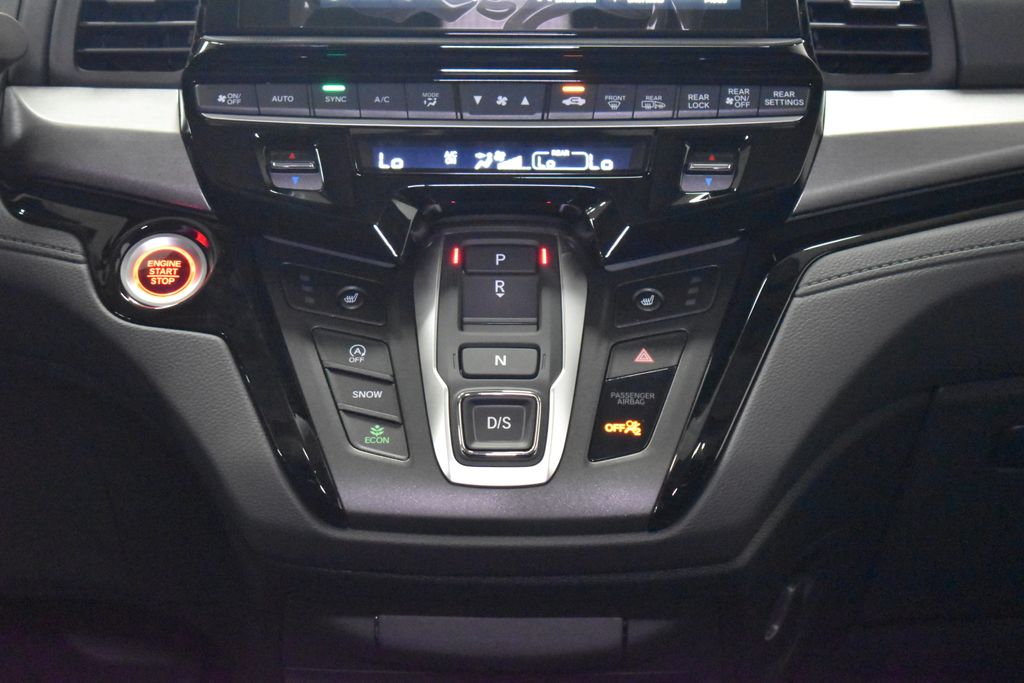 Thumbnail: 2026 Honda Odyssey - 12