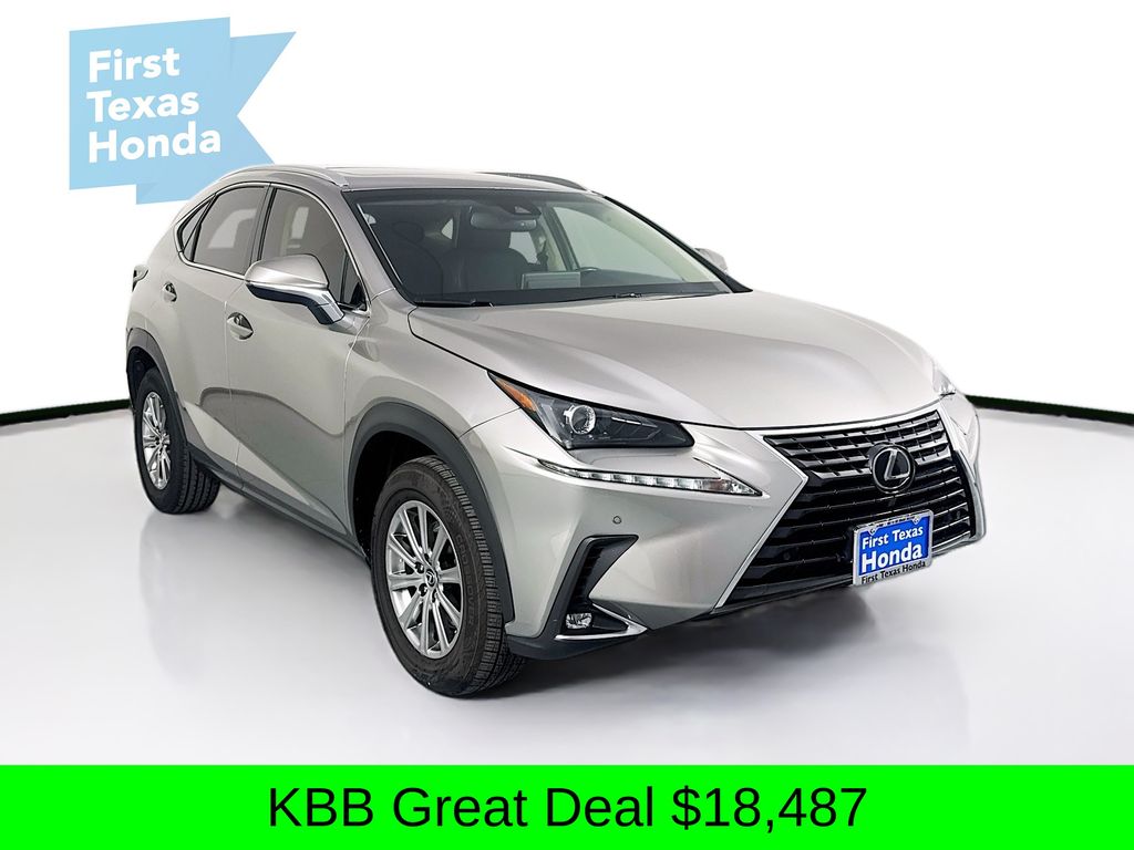 Lexus NX 300 FWD