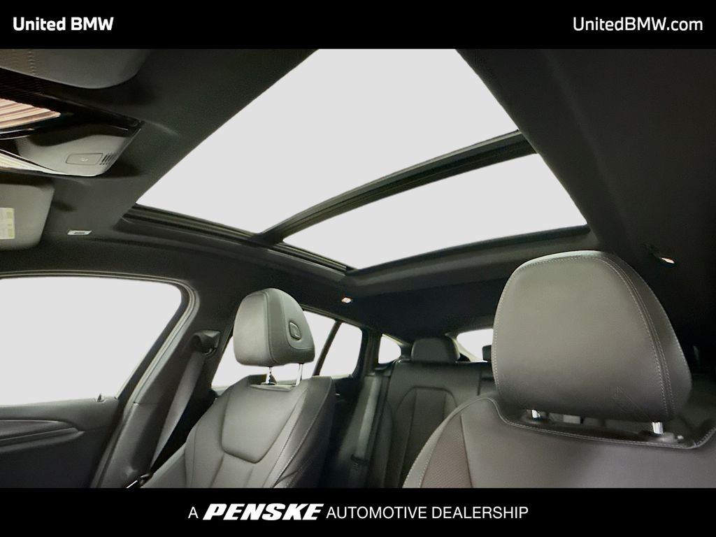 Thumbnail: 2023 BMW X4 - 12