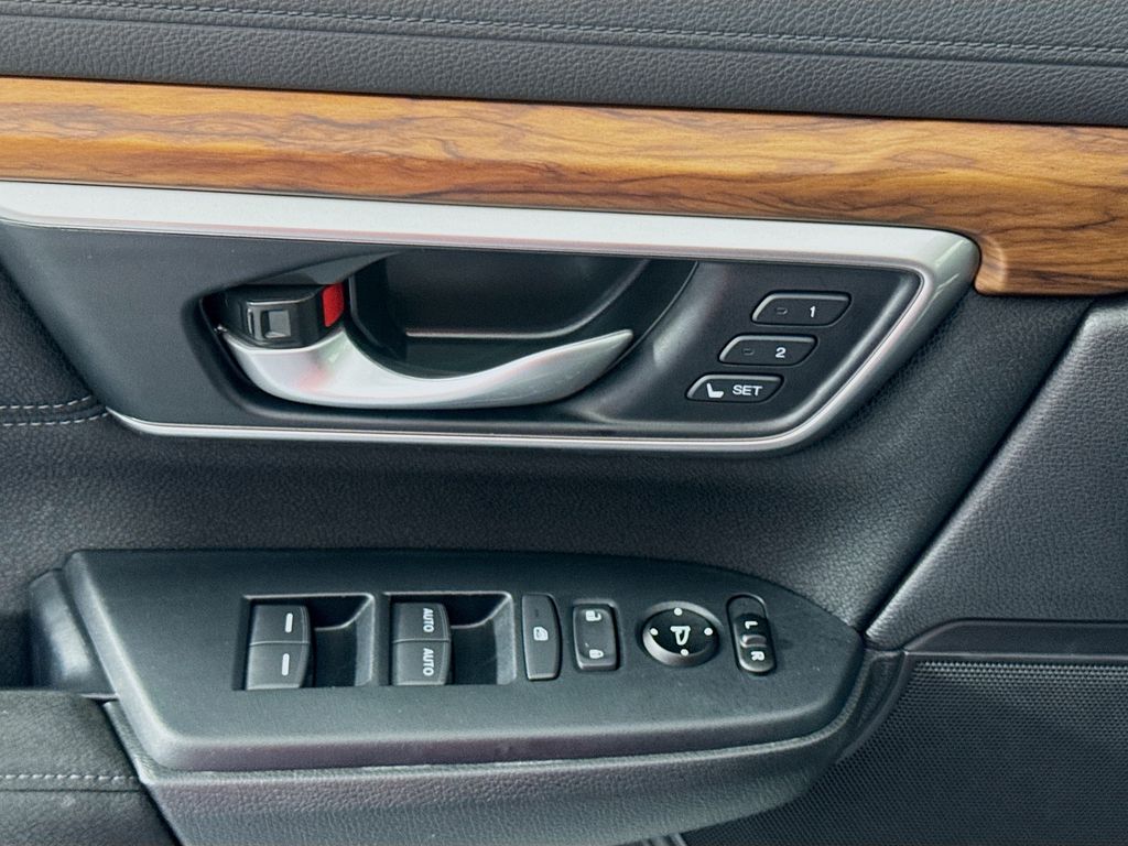 Used Car 2020 Honda Cr-v Hybrid  Ex For Sale Under $25,000 In Austin, Texas