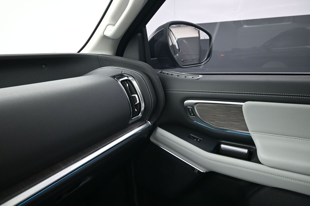 2026 Ford Expedition Max Platinum MAX