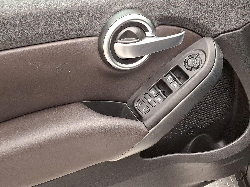 2016 Fiat 500X Lounge 12