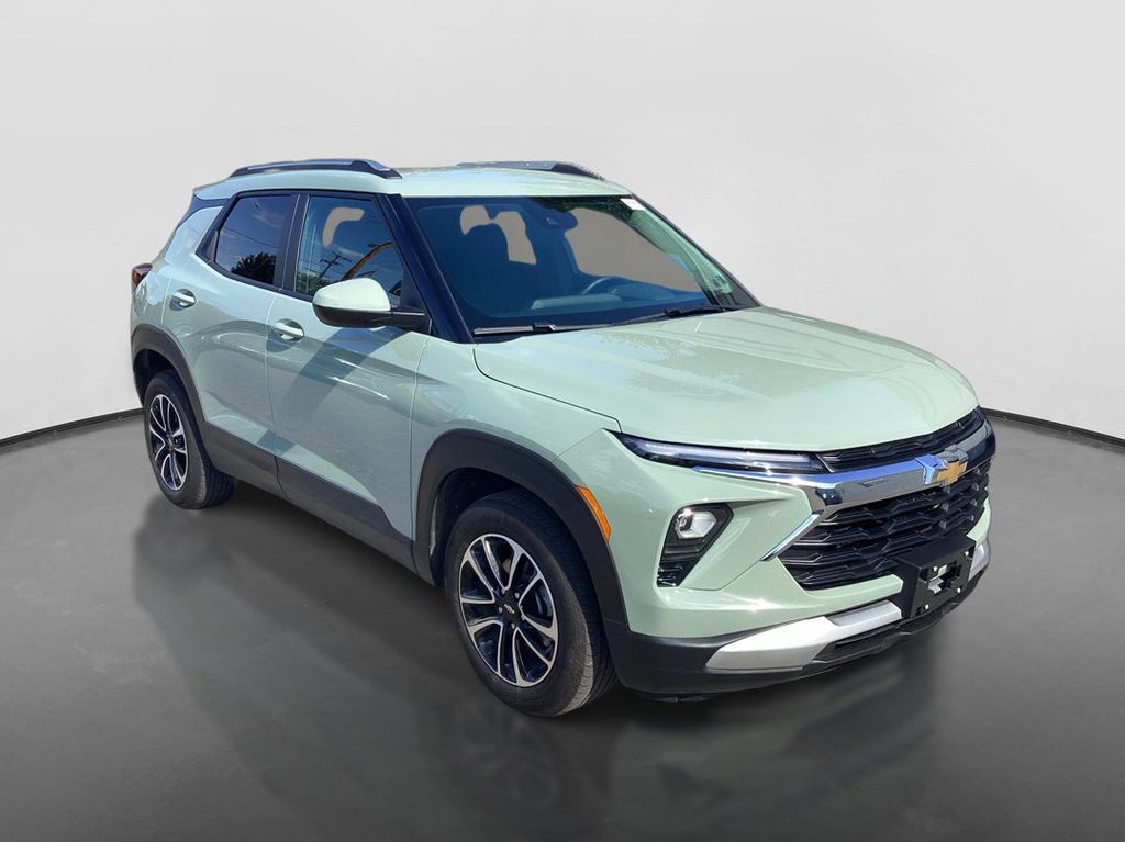 Used 2025 Chevrolet TrailBlazer SUV