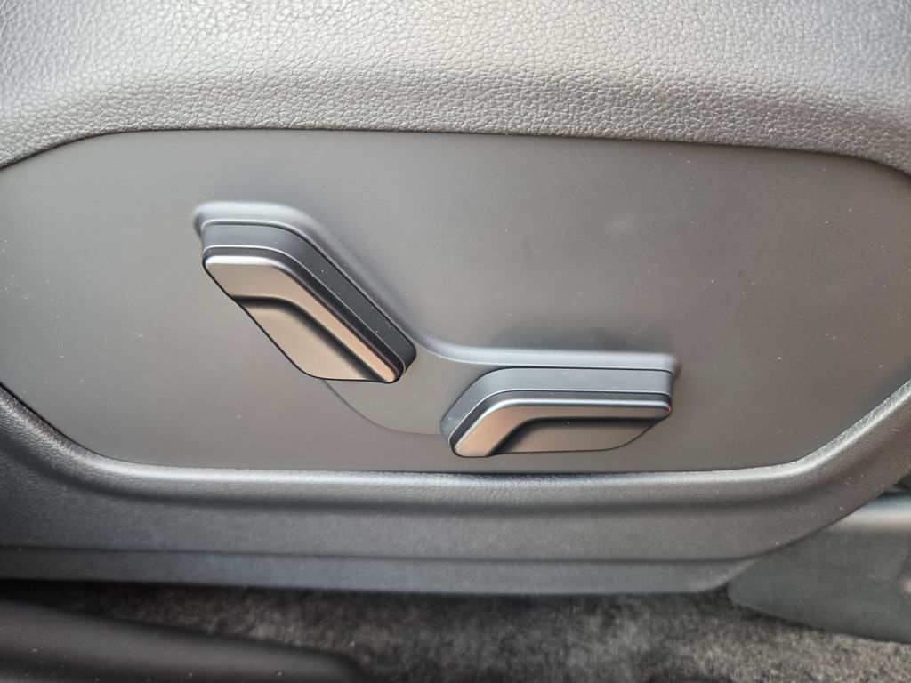 2025 Hyundai Santa Fe Calligraphy 23