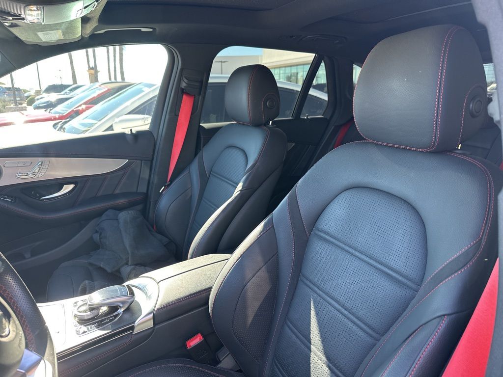 Thumbnail: 2018 Mercedes-Benz GLC - 7