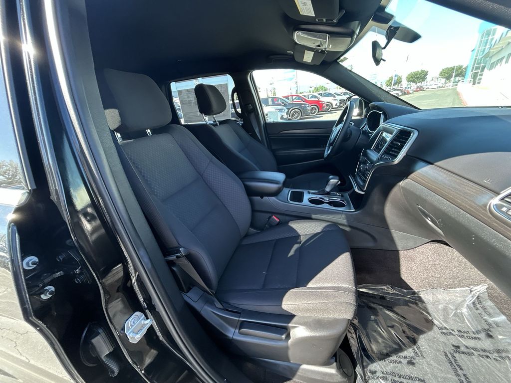 Thumbnail: 2018 Jeep Grand Cherokee - 25