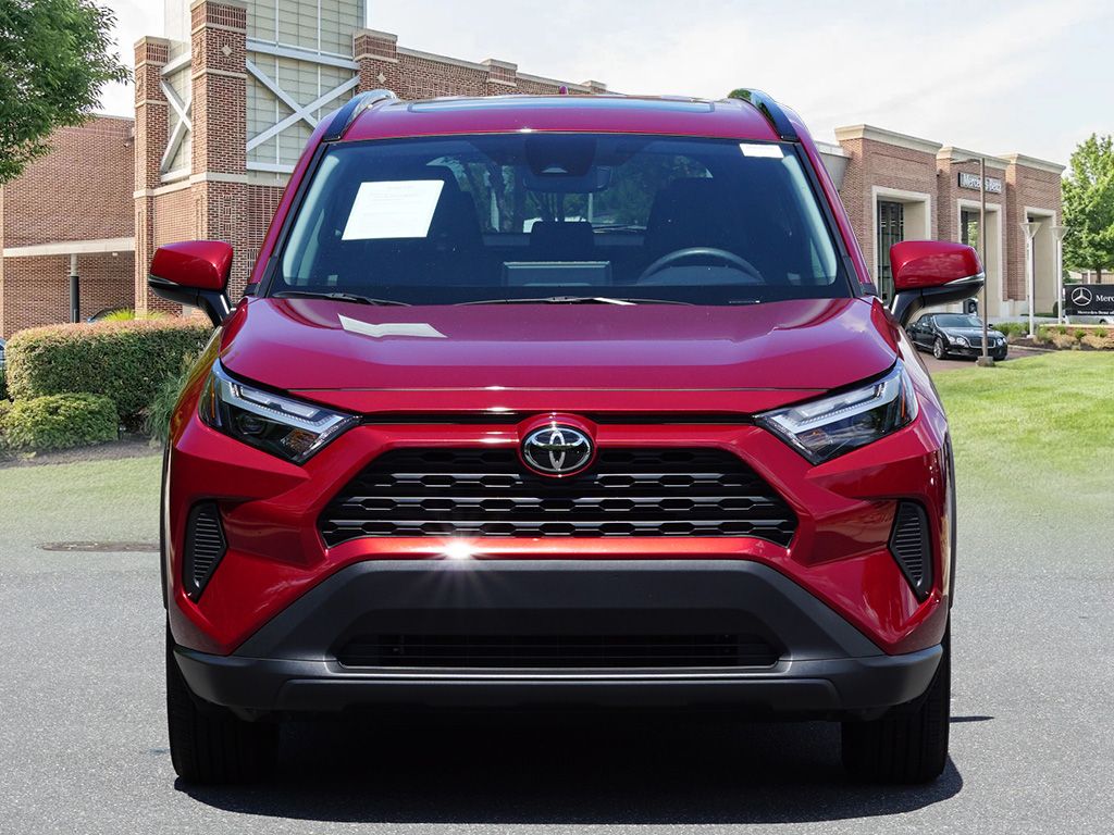 Thumbnail: 2025 Toyota RAV4 - 2