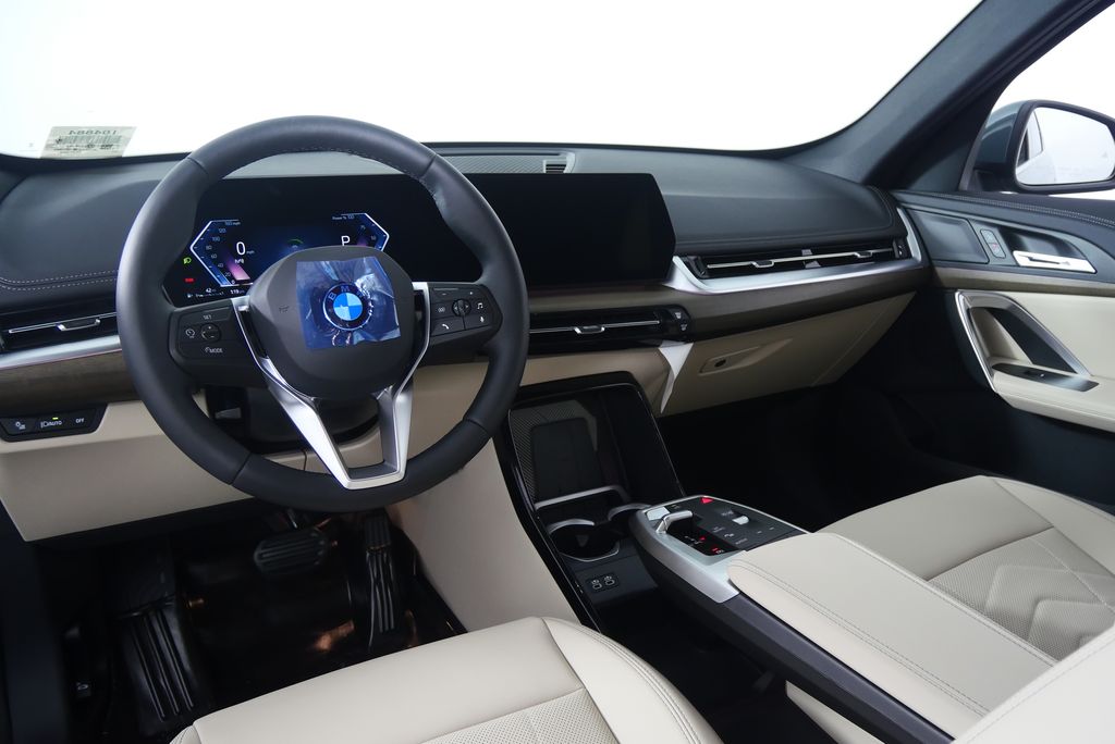 Thumbnail: 2025 BMW X1 - 17