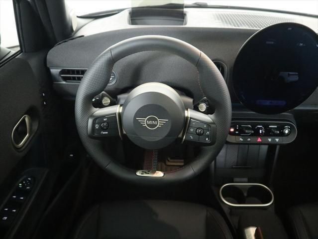 Thumbnail: 2026 MINI Cooper - 8