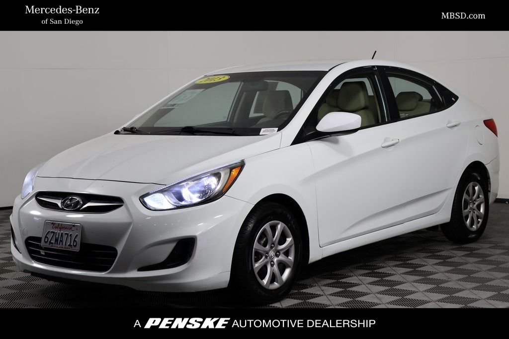 2013 Hyundai Accent GLS Hero Image