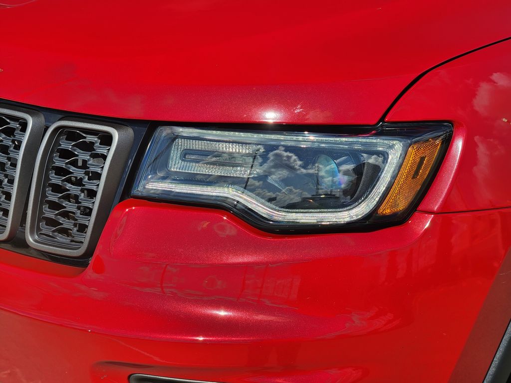 2019 Jeep Grand Cherokee Trailhawk Red at Autostrade