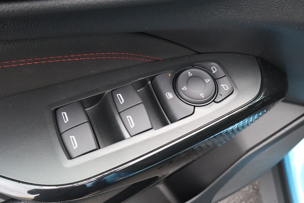 Thumbnail: 2026 Chevrolet Trax - 17