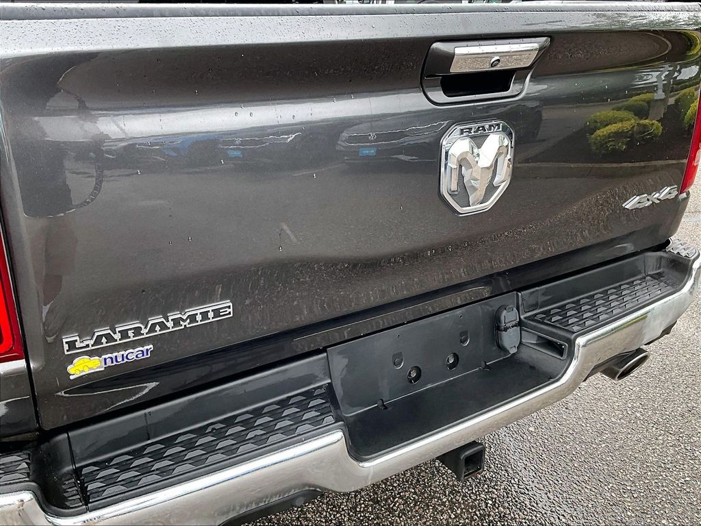 2021 Ram 1500 — photo 25