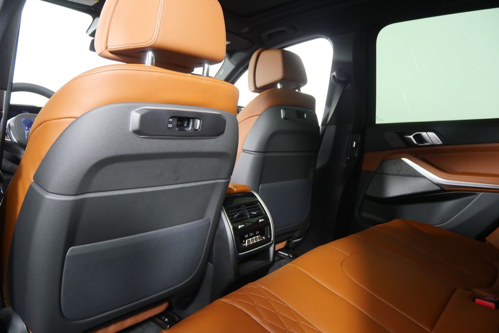 Thumbnail: 2026 BMW X5 - 17