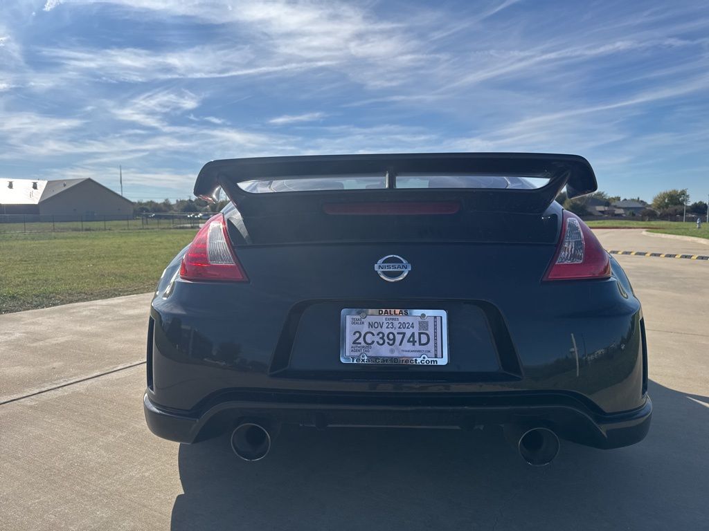 2012 Nissan 370Z Nismo 12