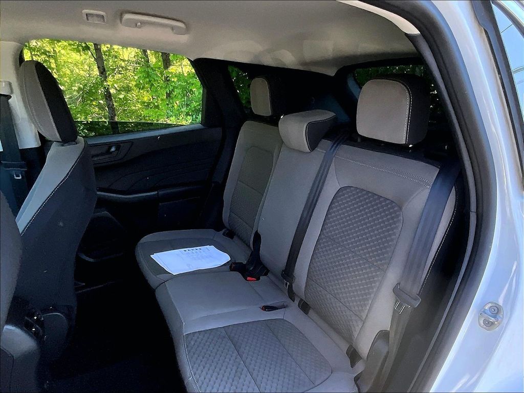 2022 Ford Escape — photo 15