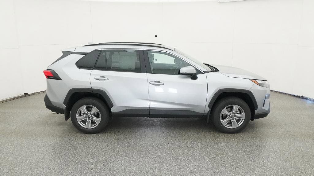 Thumbnail: 2025 Toyota RAV4 - 25