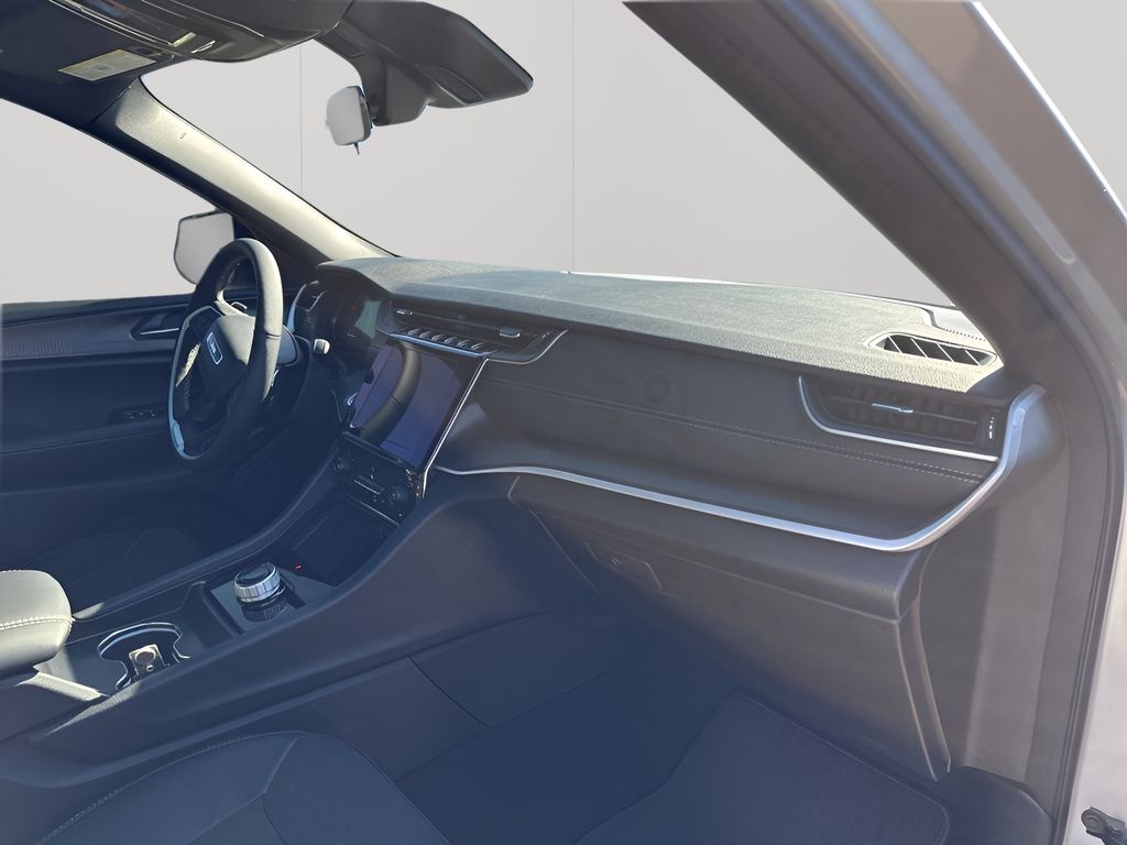 New Car 2025 Jeep Grand Cherokee  For Sale Under $40,000 In Austin, Texas