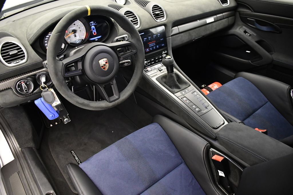 Thumbnail: 2024 Porsche 718 Cayman - 4