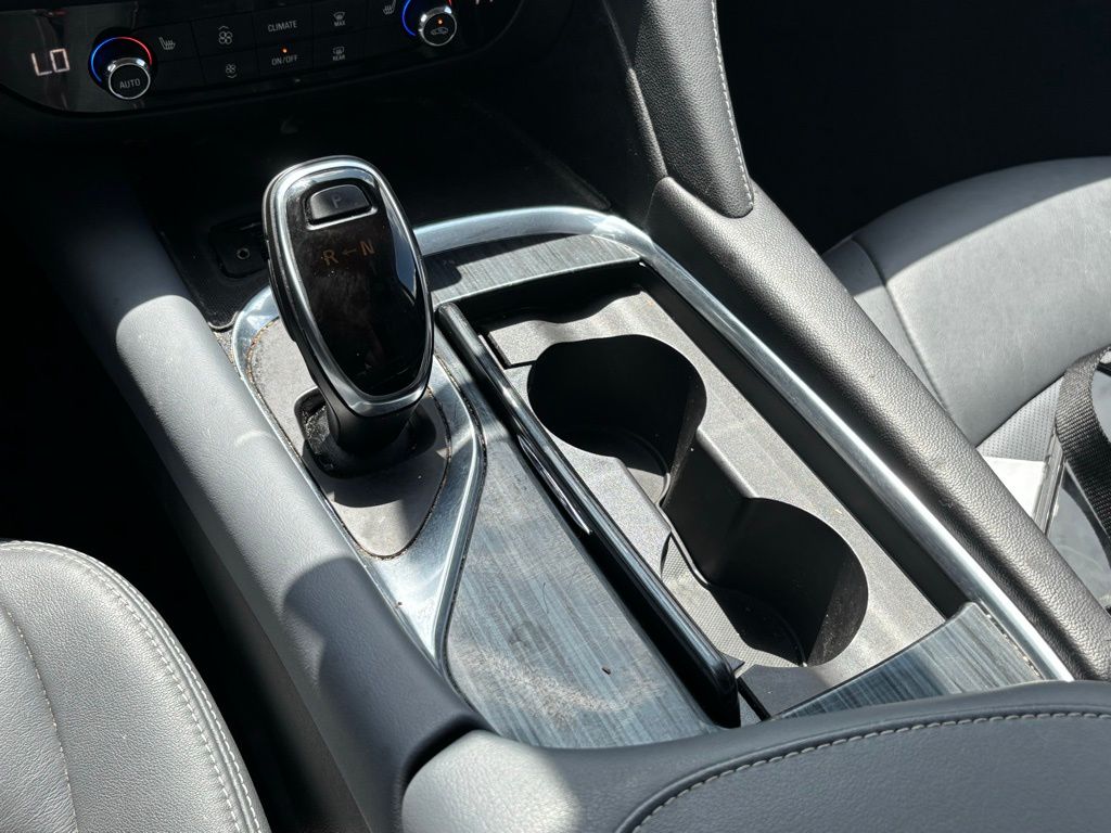 2020 Buick Enclave Essence photo