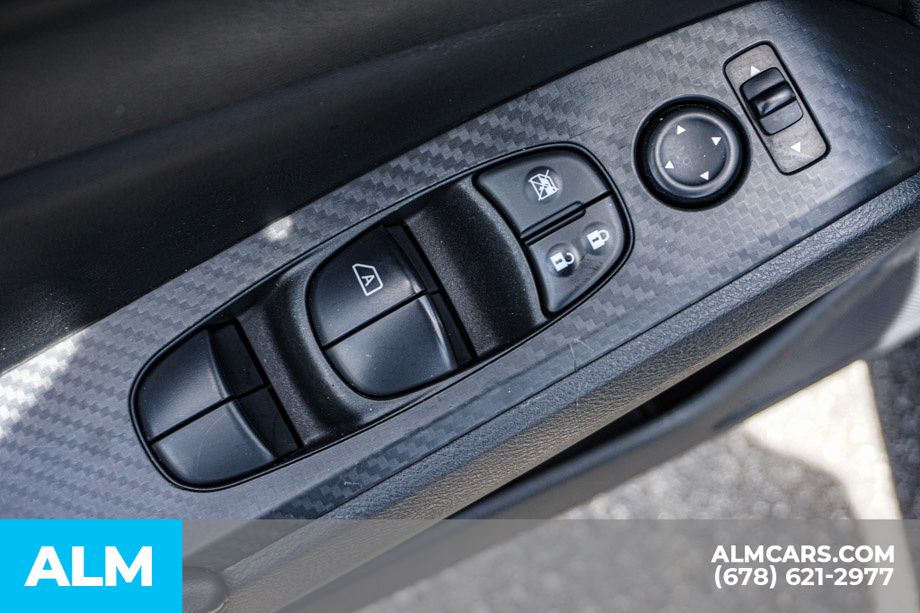 Used 2025 Black Nissan 2.5 SV image 45