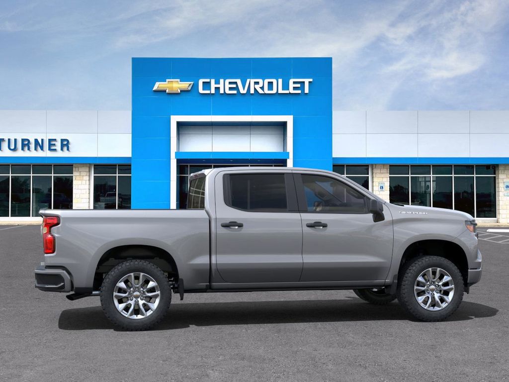 2025 Chevrolet Silverado 1500 Custom 5