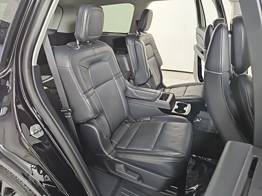 Thumbnail: 2025 Lincoln Aviator - 20