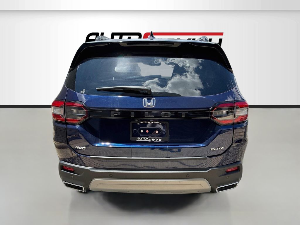 Used 2025 Blue Honda Elite image 6