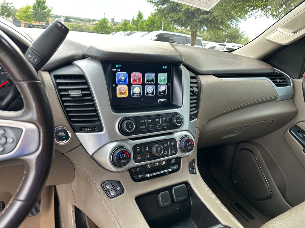 Used 2020 White GMC SLT image 22