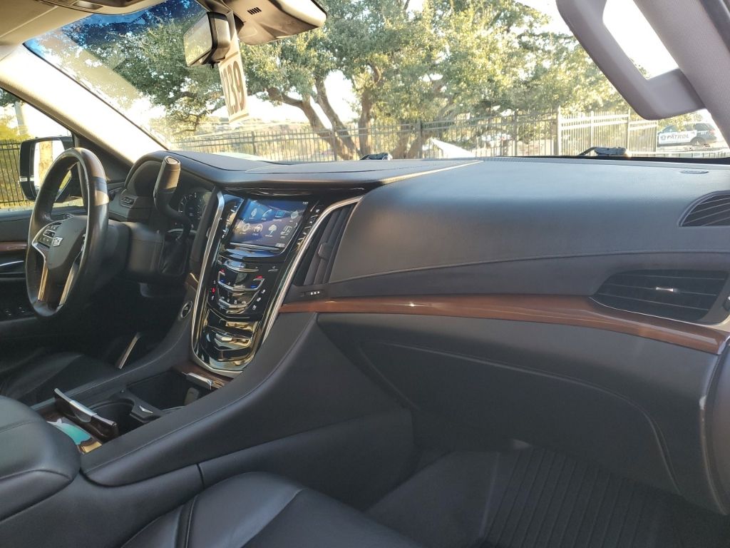 Used Car 2020 Cadillac Escalade  Luxury For Sale Under $30,000 In Austin, Texas