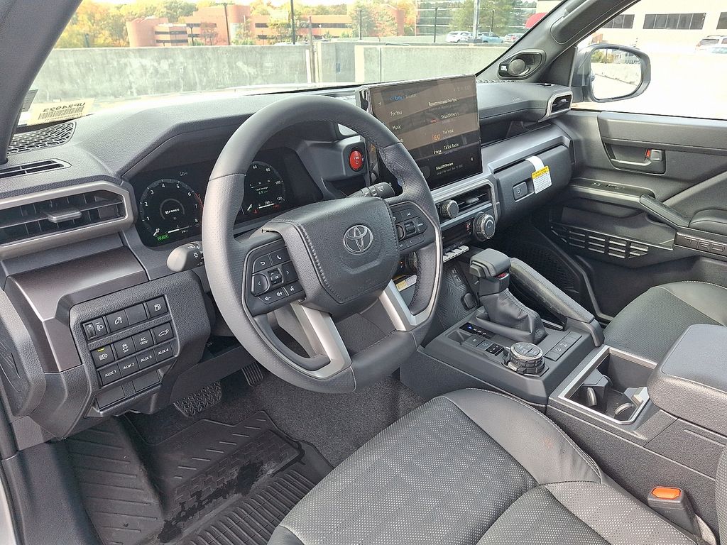 Thumbnail: 2025 Toyota 4Runner - 4