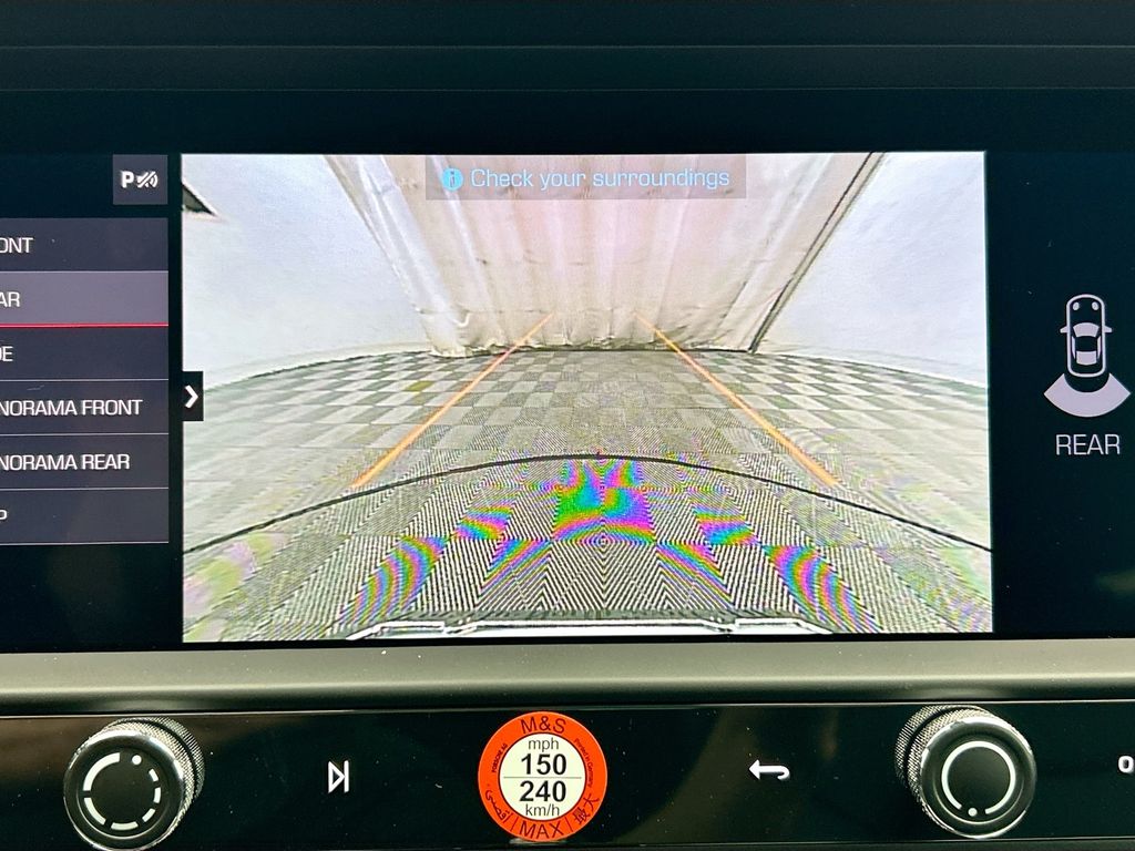 Thumbnail: 2026 Porsche Macan - 18