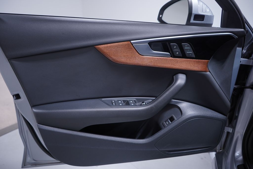 Thumbnail: 2022 Audi A4 - 16