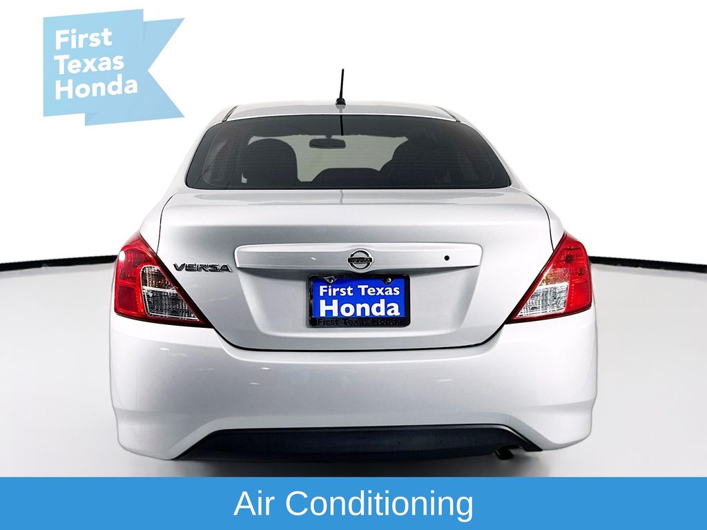 Used Car 2017 Nissan Versa  1.6 S For Sale Under $10,000 In Austin, Texas