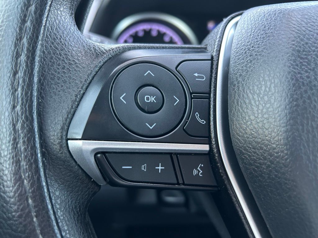 Thumbnail: 2023 Toyota Camry - 20