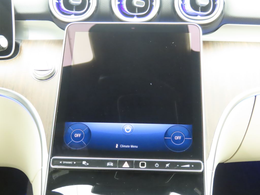 Thumbnail: 2025 Mercedes-Benz C-Class - 15