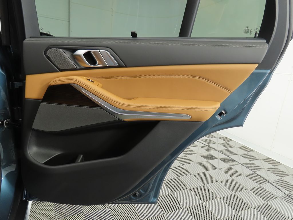 Thumbnail: 2026 BMW X5 - 28